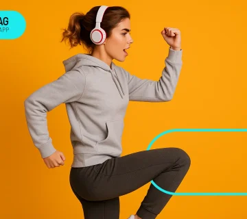 خانمی با هدست خود در حال ورزش کردن و گوش به موسیقی برای بهبود عملکرد ورزشی خود است