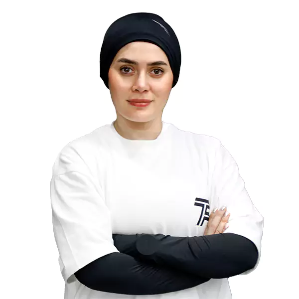 سوگول نجفی یکی از مربیان برنامه اپ ورزشی تی‌فیت tfit